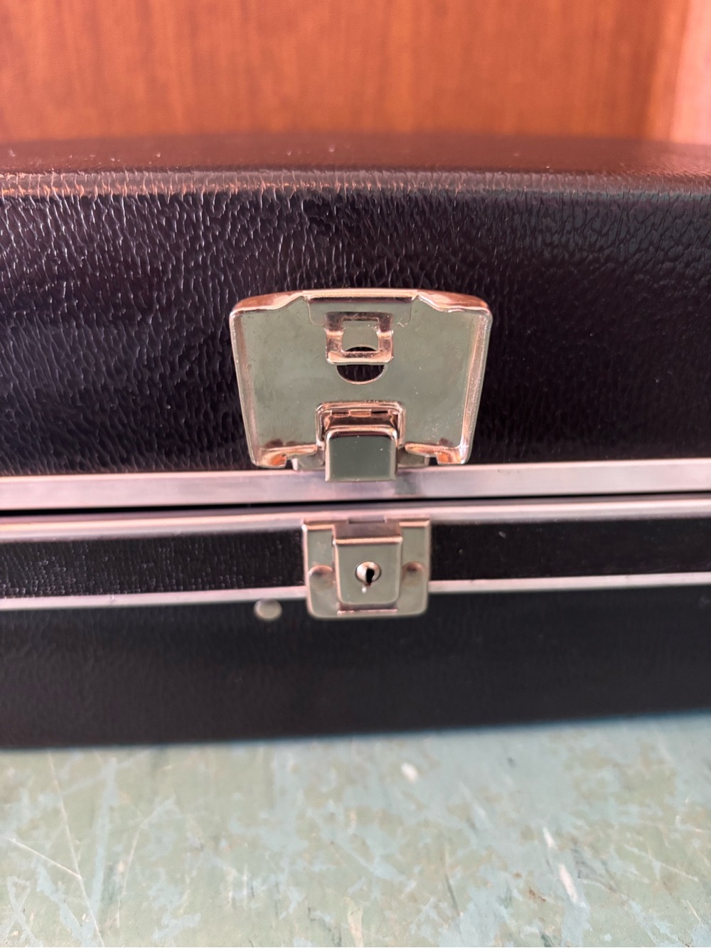 Vintage travelling bar suitcase bar tools 1960’s madmen - Picture 6 of 12